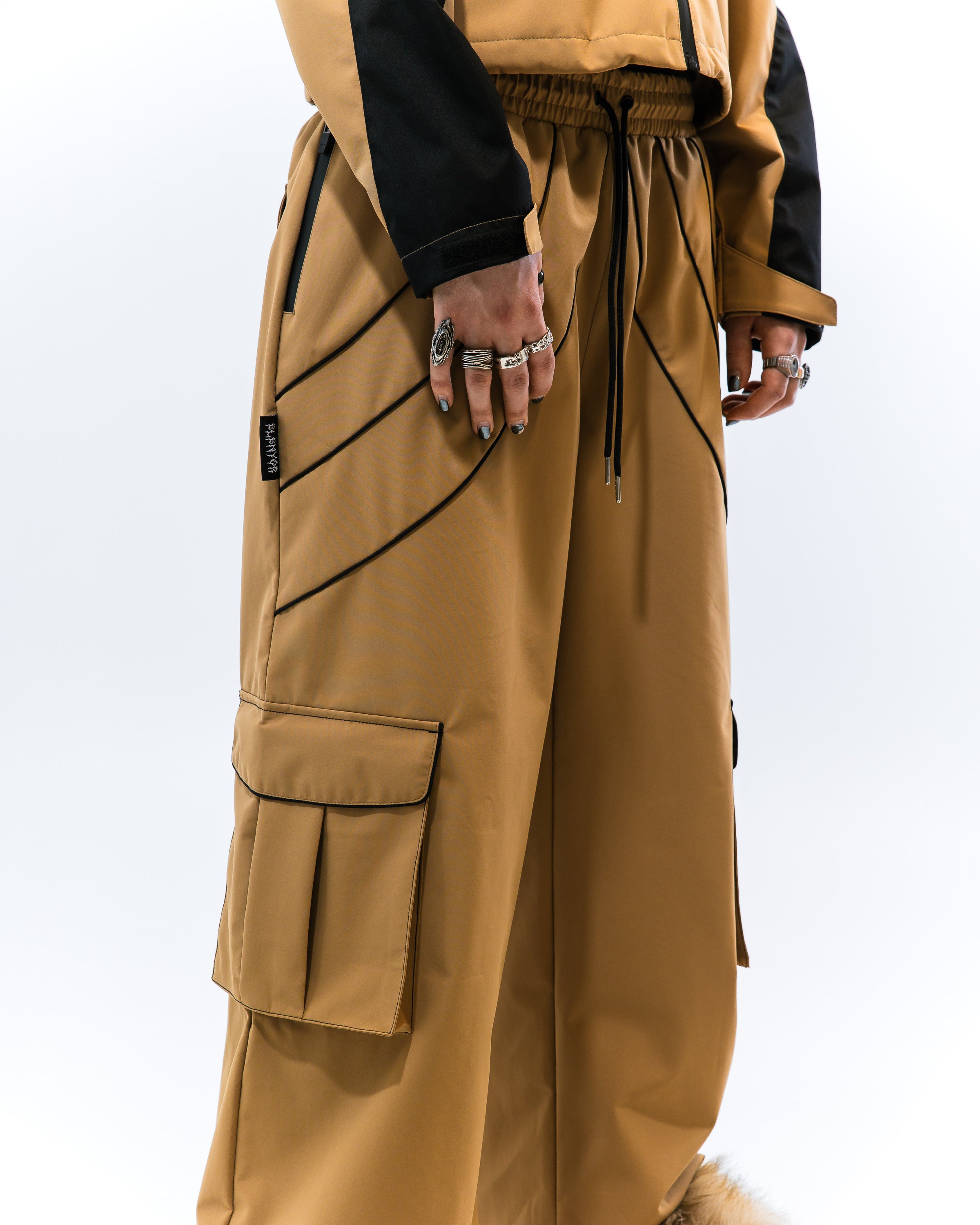 WATERPROOF CARAMEL SET