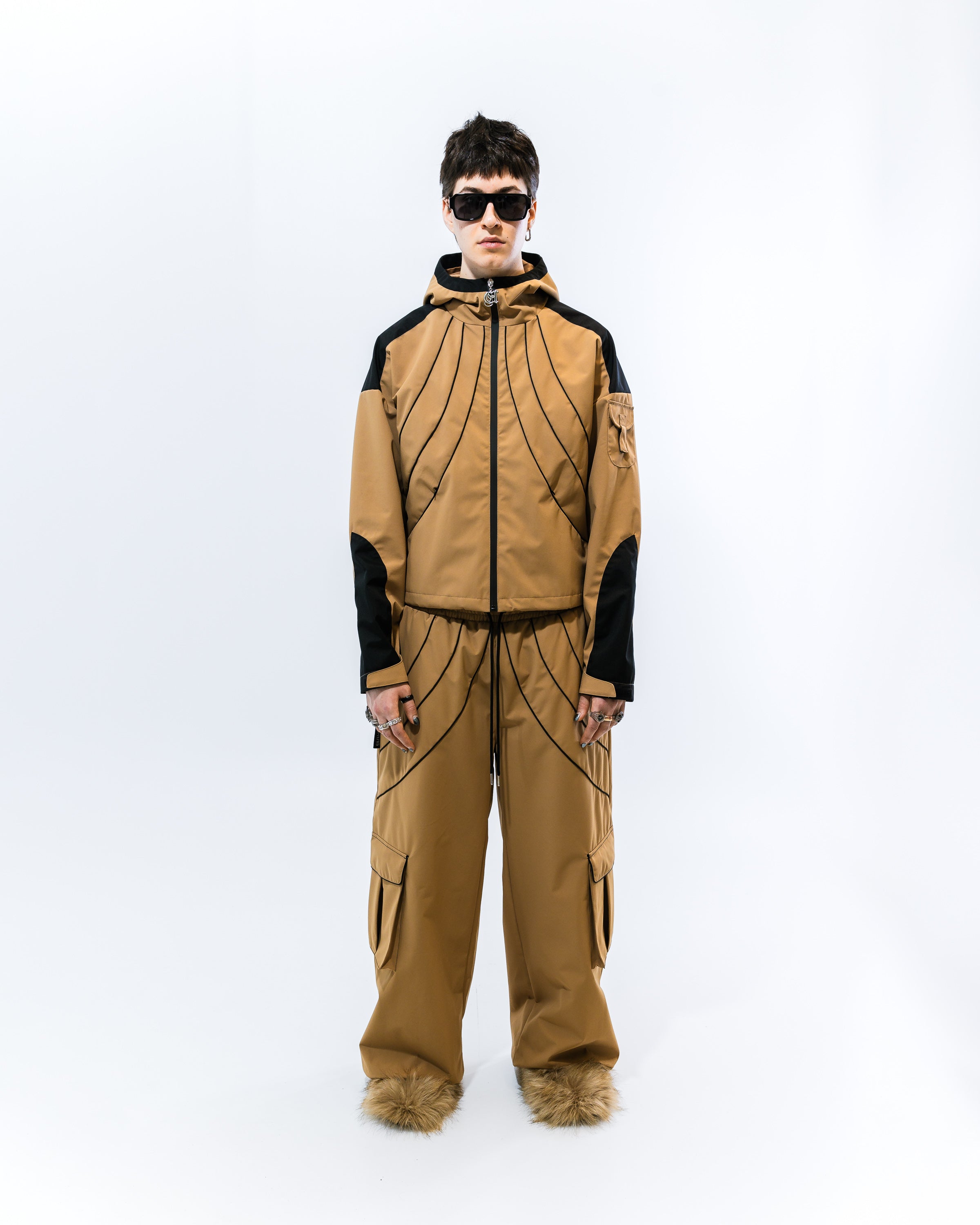 WATERPROOF CARAMEL SET